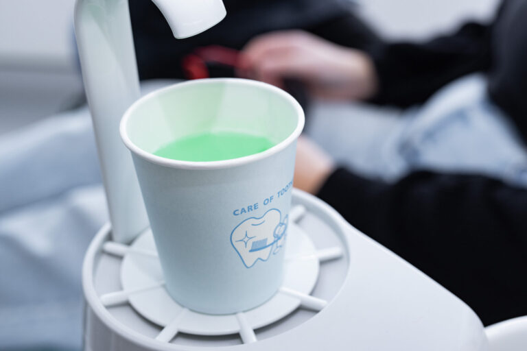 dental check up & clean - teeth cleaning in Geelong